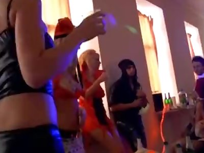 Halloween party turns in hard orgy