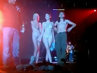 theSandfly Sexbites - Sexy Stage Exhibitionists!