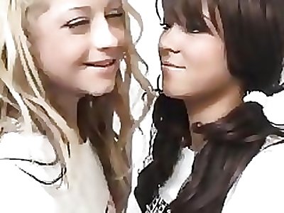Blonde Nubile Humps A Dark-haired Schoolgirl With Strapon