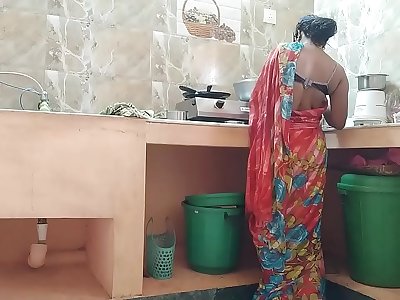 Desi indian Hotwife maid Fucked By house holder In Kitchen